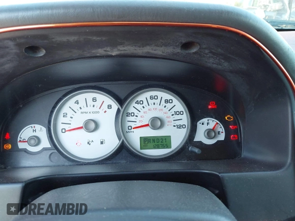 2006 Ford Escape XLT z VIN 1FMYU03156KB19294, wystawiony jako IAAI lot #42553287 z przebiegiem 128 755 mil mil oraz . Historia ofert i sprzedaży dostępna na DreamBid. Obrazek 7.