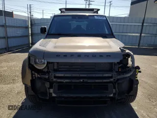 2020 Land Rover Defender SE with VIN SALEP7EU6L2002486, listed as a Copart auction lot 79749544 with 74,968 mi miles and Salvage title. Bid and sale history available at DreamBid. Image 5.