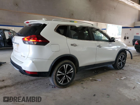 2019 Nissan Rogue SV with VIN JN8AT2MVXKW384368, listed as a Copart auction lot 50820585 with 67,320 mi miles and Salvage Title. Bid and sale history available at carsss.com. Image 3.