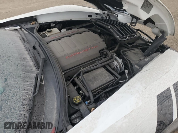 2014 Chevrolet Corvette Z51 1LT z VIN 1G1YH2D77E5102297, wystawiony jako Copart lot #82313414 z przebiegiem 44 124 mil mil oraz Szkoda całkowita • Salvage title. Historia ofert i sprzedaży dostępna na DreamBid. Obrazek 12.