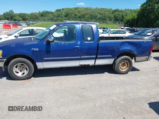 1998 Ford F-150 с VIN 1FTZX1727WNB73834, выставлен на аукционе IAAI как лот 42250564 с пробегом 262 078 миль миль и . История ставок и продаж доступна на DreamBid. Изображение 6.
