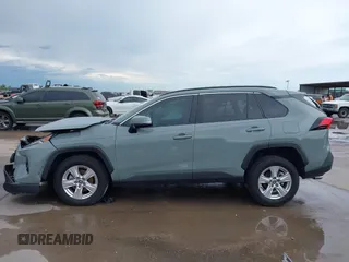 2021 Toyota RAV4 XLE with VIN 2T3P1RFV6MW216410, listed as a IAAI auction lot 42474822 with 37,503 mi miles and . Bid and sale history available at DreamBid. Image 15.