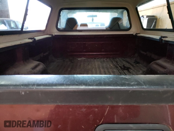 2009 Ford F-350 with VIN 1FTWF31R59EB15930, listed as a Copart auction lot 56037645 with 111,479 mi miles and Clean title. Bid and sale history available at DreamBid. Image 10.