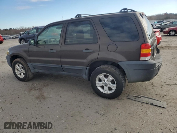 2007 Ford Escape XLT with VIN 1FMYU03Z47KB25109, listed as a Copart auction lot 83229644 with 58,735 mi miles and Clean Title. Bid and sale history available at carsss.com. Image 2.