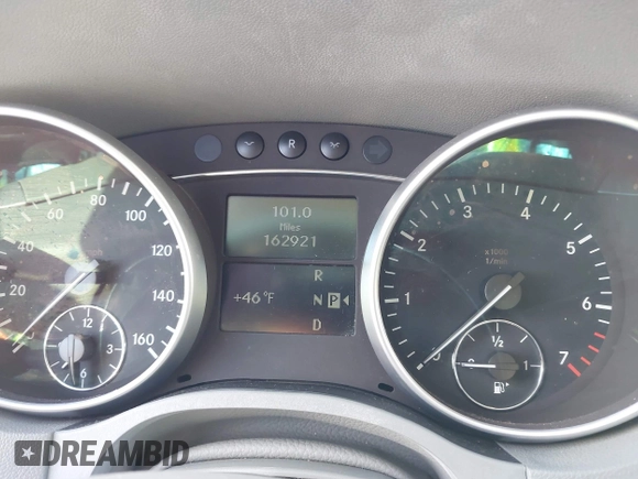 2008 Mercedes-Benz M 350 with VIN 4JGBB86E18A307571, listed as a IAAI auction lot 42692533 with 162,921 mi miles and . Bid and sale history available at DreamBid. Image 7.