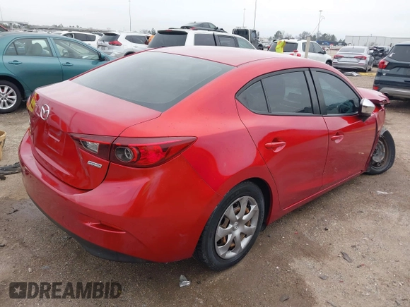 2015 Mazda 3 i SV with VIN JM1BM1T76F1270672, listed as a IAAI auction lot 41605014 with Not Provided miles. Bid and sale history available at carsss.com. Image 4.