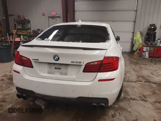 2014 BMW 5 Series 535i xDrive with VIN WBA5B3C53ED292653, listed as a IAAI auction lot 41568357 with 180,608 mi miles and . Bid and sale history available at carsss.com. Image 17.
