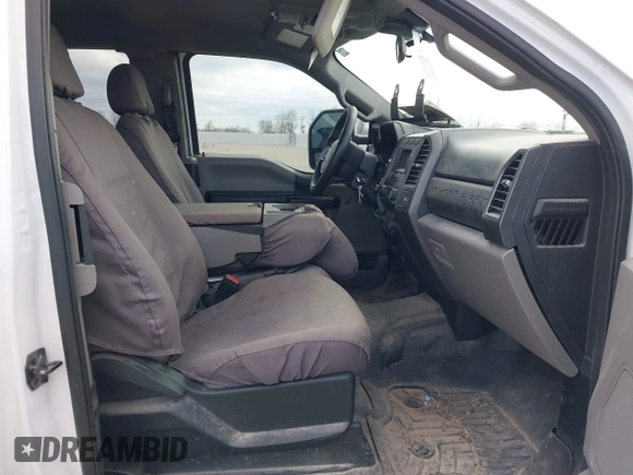 2020 Ford F-250 XL с VIN 1FT7X2B65LEC74485, выставлен на аукционе IAAI как лот 41593836 с пробегом 137 555 миль миль и . История ставок и продаж доступна на DreamBid. Изображение 5.