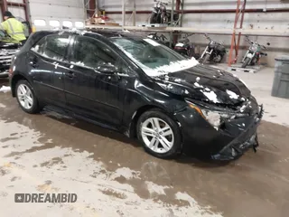 2021 Toyota Corolla Hatchback SE with VIN JTND4MBE8M3144109, listed as a IAAI auction lot 41844453 with 108,770 mi miles. Bid and sale history available at carsss.com. Image 1.