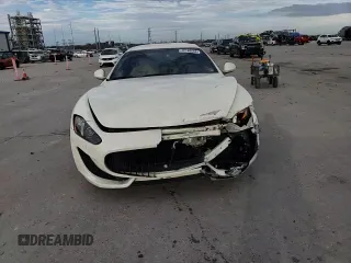 2017 Maserati GranTurismo Sport с VIN ZAM45VLA6H0241119, выставлен на аукционе Copart как лот 42140684 с пробегом 31 338 миль миль и . История ставок и продаж доступна на DreamBid. Изображение 11.