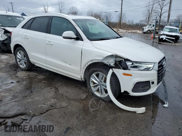 2017 Audi Q3 Premium Plus z VIN WA1JCCFS1HR001231, wystawiony jako Copart lot #47367255 z przebiegiem 50 426 mil mil oraz Nie do naprawy. Historia ofert i sprzedaży dostępna na DreamBid. Obrazek 4.
