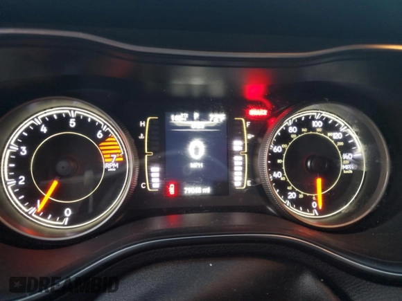 2019 Jeep Cherokee Latitude Plus z VIN 1C4PJLLBXKD482756, wystawiony jako Copart lot #61770445 z przebiegiem 79 048 mil mil oraz Szkoda całkowita • Salvage title. Historia ofert i sprzedaży dostępna na DreamBid. Obrazek 9.