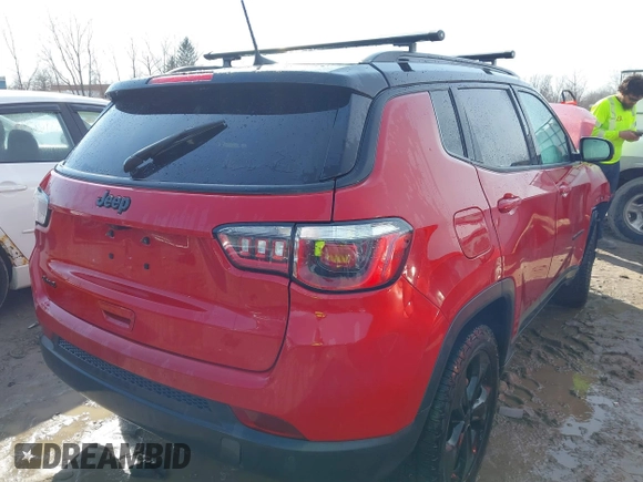 2020 Jeep Compass Latitude with VIN 3C4NJDBB0LT117643, listed as a IAAI auction lot 41758429 with 81,912 mi miles and . Bid and sale history available at DreamBid. Image 4.