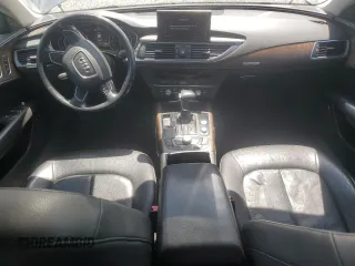 2014 Audi A7 Premium Plus z VIN WAUWGAFCXEN037853, wystawiony jako Copart lot #54741855 z przebiegiem 162 927 mil mil oraz Szkoda całkowita • Salvage title. Historia ofert i sprzedaży dostępna na DreamBid. Obrazek 8.