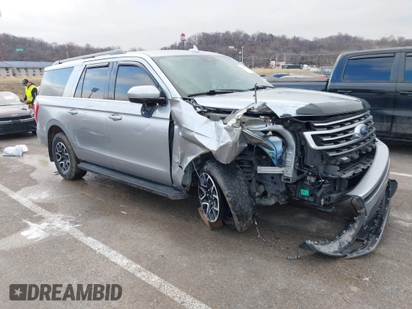 2020 Ford Expedition Max XLT z VIN 1FMJK1JT7LEA46344, wystawiony jako IAAI lot #41510918 z przebiegiem 81 991 mil mil oraz . Historia ofert i sprzedaży dostępna na DreamBid. Obrazek 1.