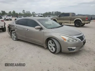 2015 Nissan Altima S with VIN 1N4AL3AP3FN397195, listed as a Copart auction lot 53035395 with 139,439 mi miles and Salvage Title. Bid and sale history available at carsss.com. Image 4.