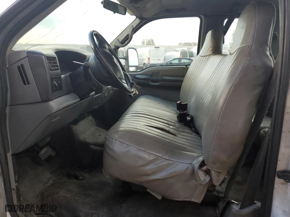 2002 Ford Super Duty F-250 XL with VIN 1FTNX20F22ED31685, listed as a Copart auction lot 83911384 with 276,778 mi miles and Salvage Title. Bid and sale history available at carsss.com. Image 7.