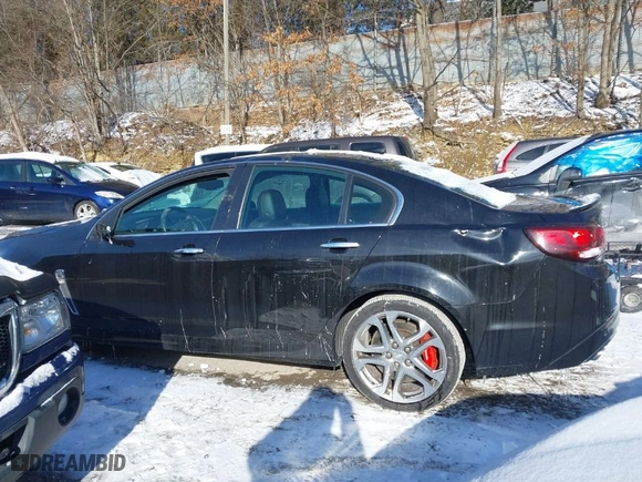 2017 Chevrolet SS with VIN 6G3F15RW5HL302117, listed as a IAAI auction lot 41394283 with 14,185 mi miles. Bid and sale history available at carsss.com. Image 15.