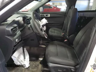 2020 Ford Police Interceptor Utility z VIN 1FM5K8AB1LGC70327, wystawiony jako Copart lot #50957985 z przebiegiem 62 414 mil mil oraz Szkoda całkowita • Salvage title. Historia ofert i sprzedaży dostępna na DreamBid. Obrazek 7.