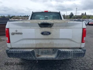 2017 Ford F-150 XL with VIN 1FTMF1C86HKD60722, listed as a IAAI auction lot 41921827 with 125,622 mi miles. Bid and sale history available at carsss.com. Image 16.