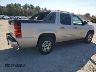 2008 Chevrolet Avalanche LT w/1LT with VIN 3GNFK12398G308364, listed as a Copart auction lot 54430575 with 212,776 mi miles and Clean Title. Bid and sale history available at carsss.com. Image 3.