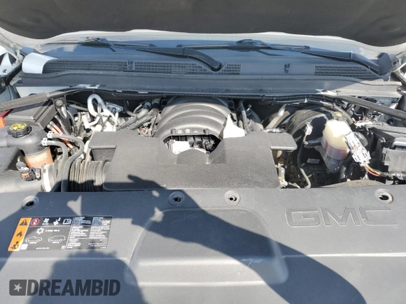 2020 GMC Yukon XL Denali with VIN 1GKS1HKJ1LR303285, listed as a Copart auction lot 71786914 with 132,278 mi miles and Salvage Title. Bid and sale history available at carsss.com. Image 12.