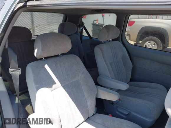 1998 Toyota Sienna LE с VIN 4T3ZF13C8WU077141, выставлен на аукционе IAAI как лот 42396363 с пробегом Не указан миль и . История ставок и продаж доступна на DreamBid. Изображение 8.