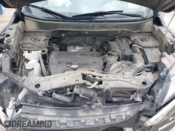 2021 Mitsubishi Outlander ES z VIN JA4APUAU3MU008434, wystawiony jako IAAI lot #42120530 z przebiegiem 95 254 mil mil oraz . Historia ofert i sprzedaży dostępna na DreamBid. Obrazek 10.