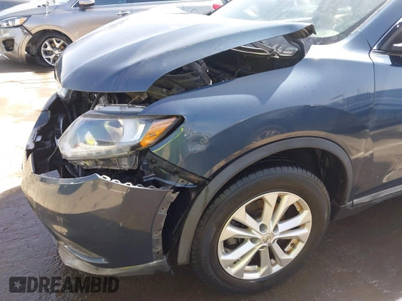 2015 Nissan Rogue SL with VIN 5N1AT2MV3FC759340, listed as a IAAI auction lot 41730322 with 61,561 mi miles and . Bid and sale history available at carsss.com. Image 17.