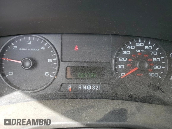 2006 Ford F-250 XL z VIN 1FTSW21536EB81894, wystawiony jako Copart lot #45573005 z przebiegiem 65 722 mil mil oraz Szkoda całkowita • Salvage title. Historia ofert i sprzedaży dostępna na DreamBid. Obrazek 9.