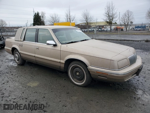 1992 Chrysler New Yorker z VIN 1C3XV66R9ND794543, wystawiony jako Copart lot #45347925 z przebiegiem 46 550 mil mil oraz Czysty tytuł • Clean title. Historia ofert i sprzedaży dostępna na DreamBid. Obrazek 4.