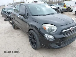2016 FIAT 500X Pop z VIN ZFBCFXAT9GP376228, wystawiony jako IAAI lot #41748450 z przebiegiem 145 917 mil mil oraz . Historia ofert i sprzedaży dostępna na DreamBid. Obrazek 1.