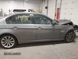 2011 BMW 3 Series 328i xDrive with VIN WBAPK7C51BA819571, listed as a IAAI auction lot 42049051 with 84,742 mi miles and . Bid and sale history available at DreamBid. Image 13.