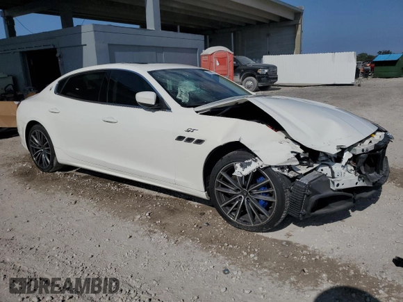 2022 Maserati Quattroporte GT z VIN ZAM56XPA8N1391441, wystawiony jako Copart lot #52809735 z przebiegiem 26 405 mil mil oraz Szkoda całkowita • Salvage title. Historia ofert i sprzedaży dostępna na DreamBid. Obrazek 4.
