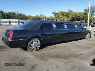 2006 Cadillac DTS Professional z VIN 1GEEH96Y26U550387, wystawiony jako Copart lot #47643785 z przebiegiem 225 562 mil mil oraz Tytuł czysty. Historia ofert i sprzedaży dostępna na DreamBid. Obrazek 3.