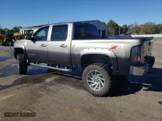 2009 Chevrolet Silverado 1500 LTZ with VIN 3GCEK33M49G136348, listed as a Copart auction lot 79961593 with 107,238 mi miles and Salvage Title. Bid and sale history available at carsss.com. Image 2.
