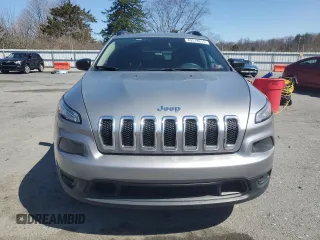 2016 Jeep Cherokee Sport with VIN 1C4PJMAB7GW215062, listed as a Copart auction lot 49578815 with 134,909 mi miles and Salvage Title. Bid and sale history available at carsss.com. Image 5.