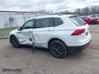 2022 Volkswagen Tiguan SE with VIN 3VV3B7AX0NM168531, listed as a IAAI auction lot 41879481 with 56,022 mi miles. Bid and sale history available at carsss.com. Image 14.