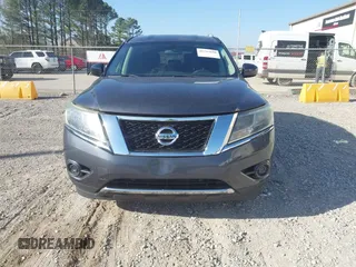 2014 Nissan Pathfinder SV z VIN 5N1AR2MN4EC654030, wystawiony jako IAAI lot #41797650 z przebiegiem 129 731 mil mil oraz . Historia ofert i sprzedaży dostępna na DreamBid. Obrazek 6.