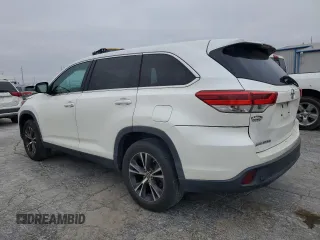 2019 Toyota Highlander LE z VIN 5TDZARFH1KS052212, wystawiony jako Copart lot #51275045 z przebiegiem 187 322 mil mil oraz Tytuł czysty. Historia ofert i sprzedaży dostępna na DreamBid. Obrazek 2.