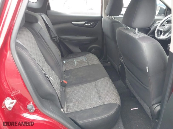 2019 Nissan Rogue Sport S with VIN JN1BJ1CR8KW311328, listed as a IAAI auction lot 41547194 with 89,504 mi miles. Bid and sale history available at carsss.com. Image 8.