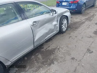 2012 Lexus ES 330 z VIN JTHBK1EG2C2497722, wystawiony jako IAAI lot #42335812 z przebiegiem 119 234 mil mil oraz . Historia ofert i sprzedaży dostępna na DreamBid. Obrazek 6.