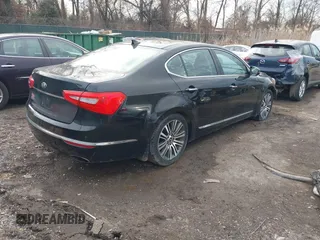 2016 Kia Cadenza Premium with VIN KNALN4D76G5208021, listed as a IAAI auction lot 41674106 with 87,800 mi miles. Bid and sale history available at carsss.com. Image 4.