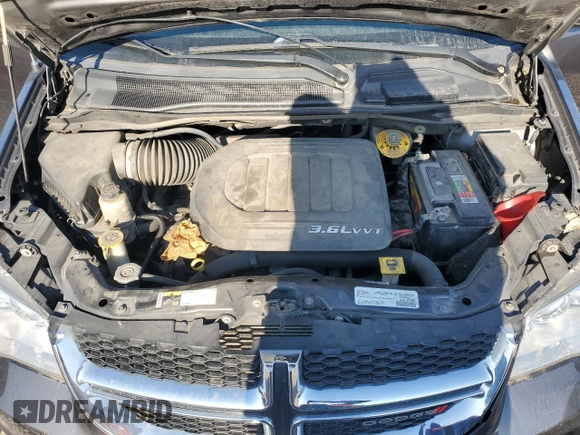2018 Dodge Grand Caravan SXT with VIN 2C4RDGCG3JR302144, listed as a Copart auction lot 53534705 with 134,208 mi miles and Clean Title. Bid and sale history available at DreamBid. Image 12.