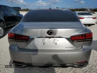 2022 Lexus LS with VIN JTHD51FFXN5017708, listed as a Copart auction lot 75569084 with 13,725 mi miles and Non Repairable. Bid and sale history available at carsss.com. Image 6.