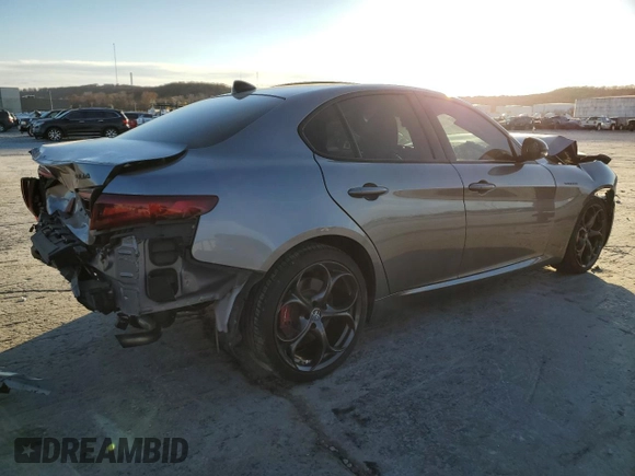 2020 Alfa Romeo Giulia Ti with VIN ZARFANBN2L7630245, listed as a Copart auction lot 84069784 with 0 mi miles and Salvage Title. Bid and sale history available at carsss.com. Image 3.