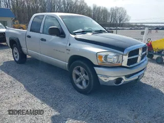 2006 Dodge 1500 SLT with VIN 1D7HA18256S631289, listed as a IAAI auction lot 41872624 with 238,721 mi miles. Bid and sale history available at carsss.com. Image 1.