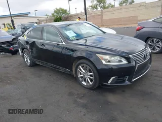 2013 Lexus LS 460 with VIN JTHBL5EF4D5119770, listed as a IAAI auction lot 42249648 with 130,460 mi miles and . Bid and sale history available at DreamBid. Image 1.