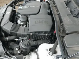 2011 BMW 3 Series 335i xDrive с VIN WBAKF9C51BE620345, выставлен на аукционе IAAI как лот 41739035 с пробегом 86 543 миль миль и . История ставок и продаж доступна на DreamBid. Изображение 20.