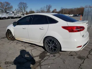 2016 Ford Focus SE with VIN 1FADP3F29GL397987, listed as a Copart auction lot 84493404 with 158,820 mi miles and Salvage Title. Bid and sale history available at carsss.com. Image 2.